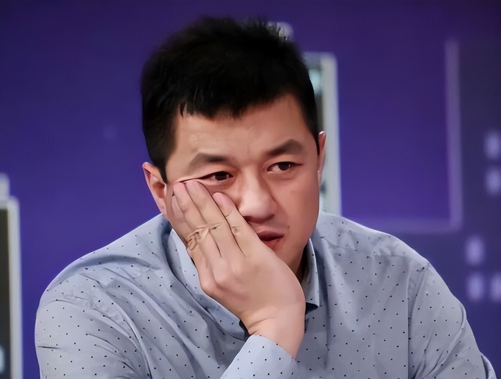 "软饭男"李亚鹏:弃柯蓝甩瞿颖,情迷周迅转身迎娶王菲-蘑菇号