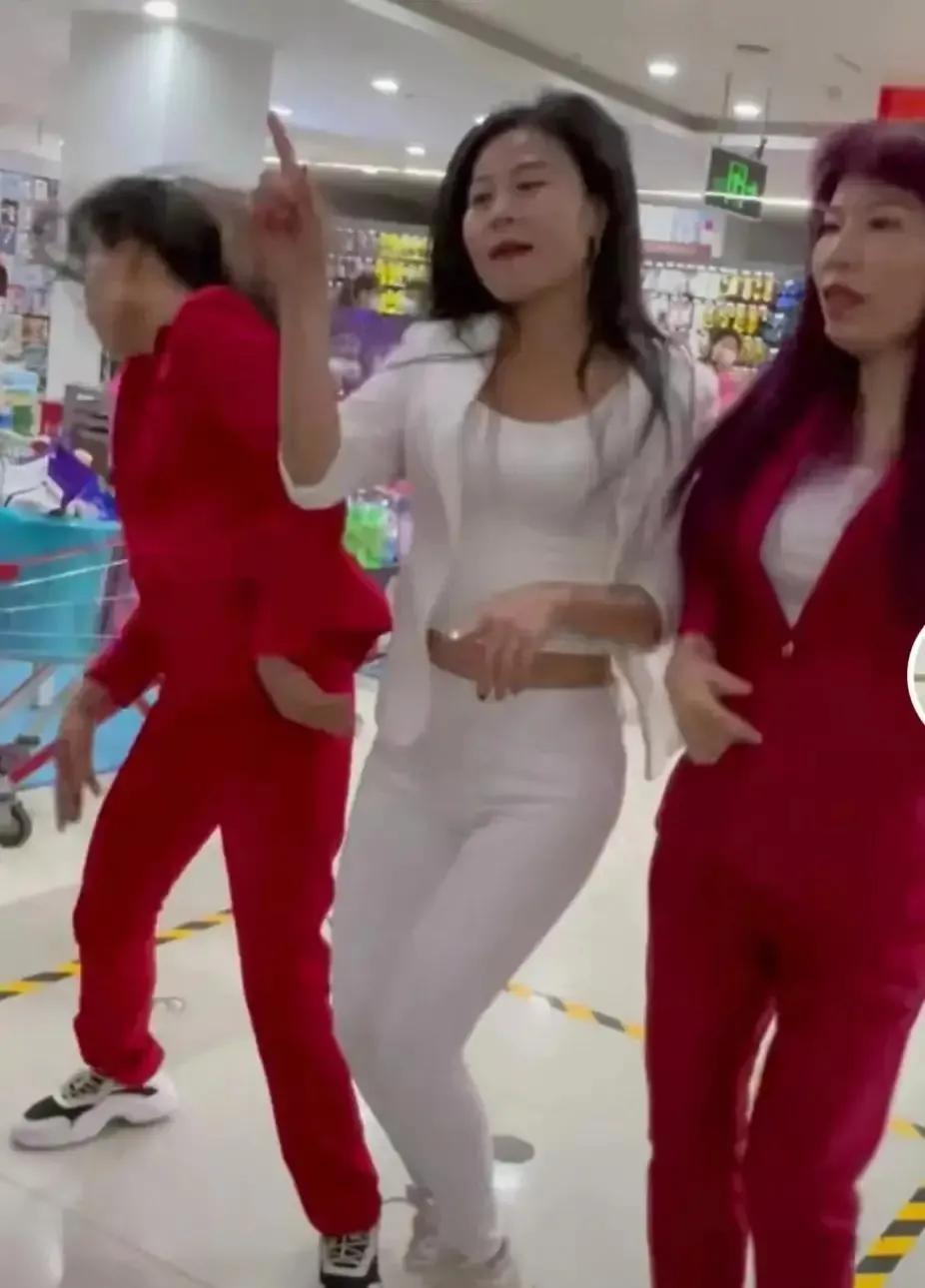 ֣���������쵽����Բ�ȣ���Ӱ����������Ƕ��Լ�������