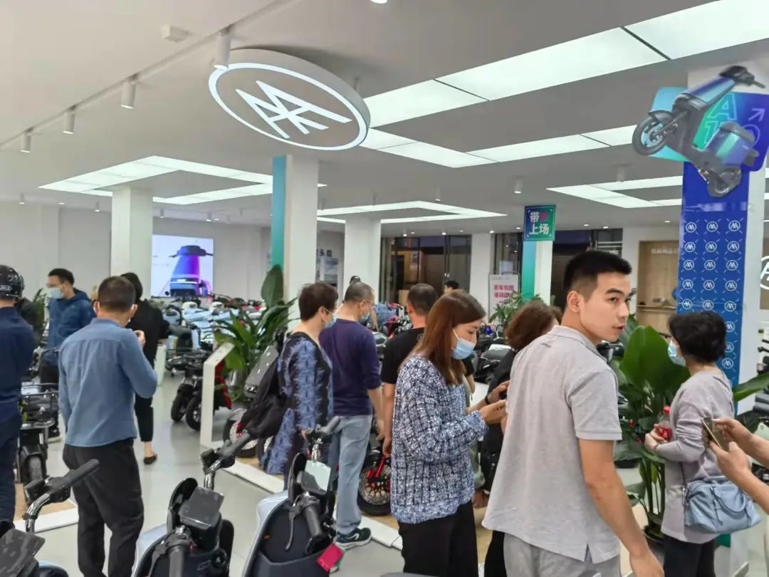 爱玛上市一周年：低碳出行迎来狂欢，龙头效应引领产业高质量发展