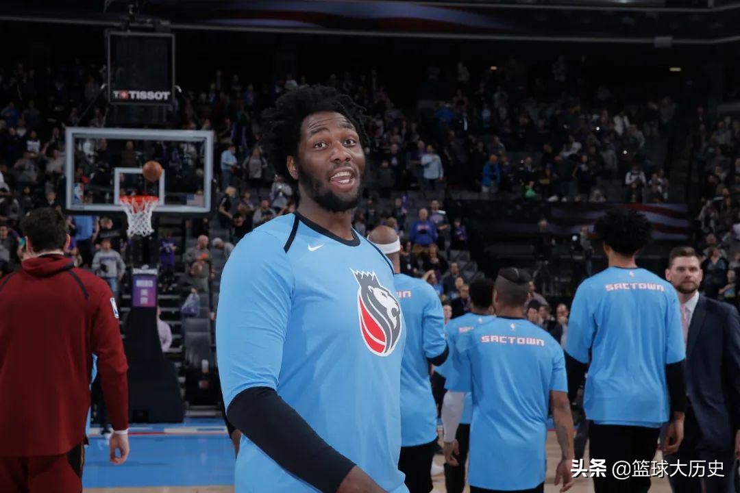 小加为什么退出nba(RIP！前NBA球员去世！年仅25岁，身患遗传性肥胖症)