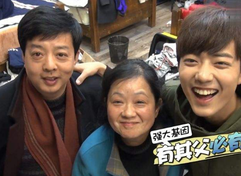 肖战个人简介肖战个人简介资料