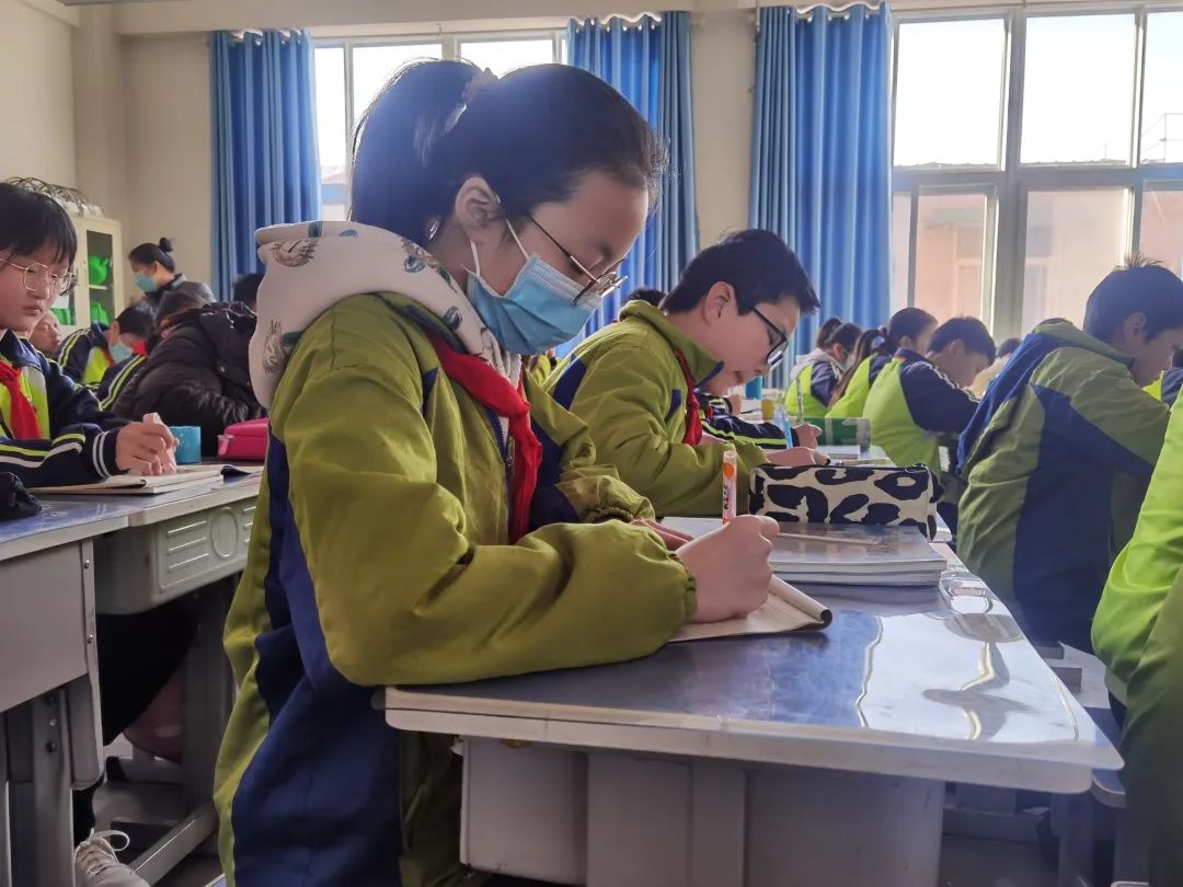 宗村小学：双减”进行时 圆柱也精彩