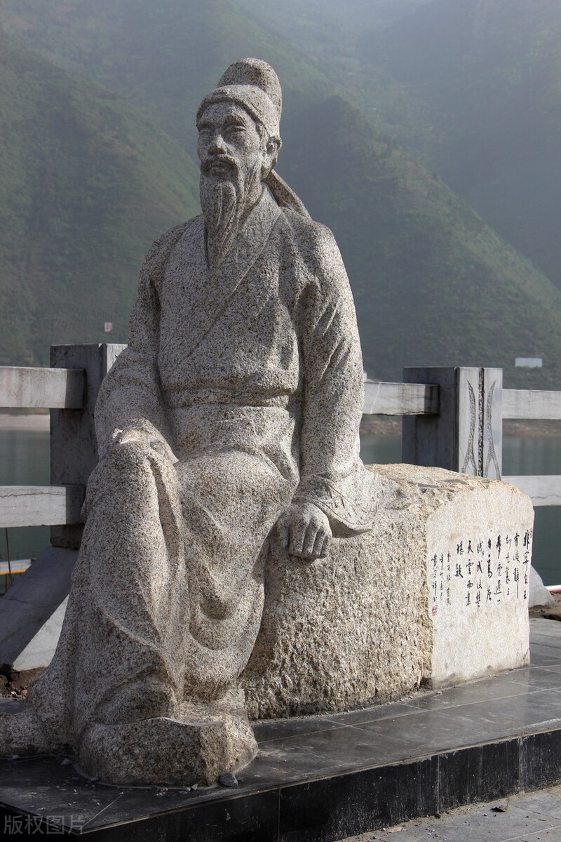 晚唐伟大诗人：十首经典诗写尽人世情，是唐朝受世人最喜欢诗人…