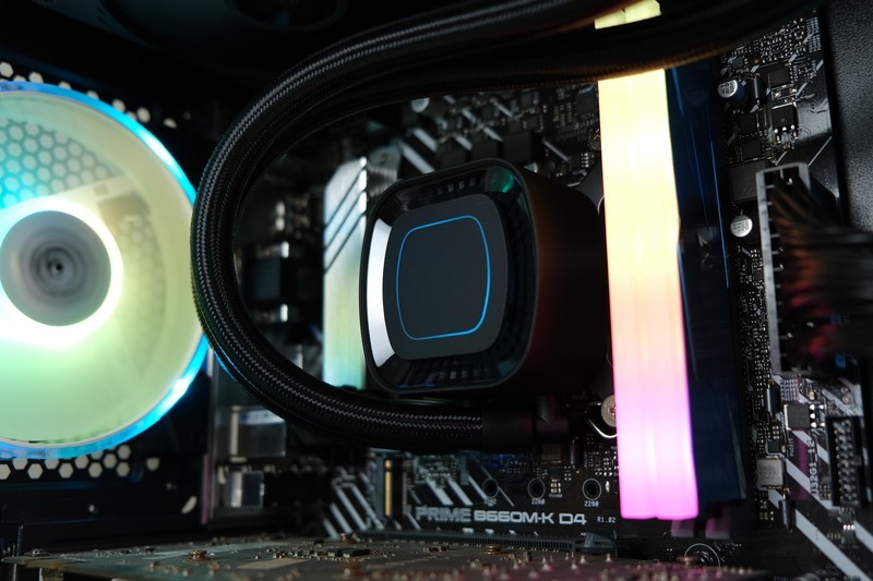 618来临，装机配置之i5-12400+16G+爱国者冰魄W240上机