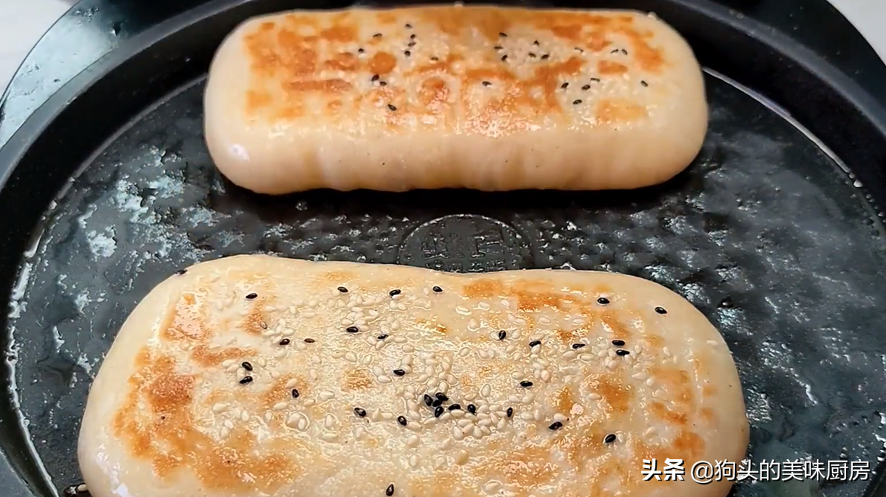 玉米粉怎么做饼（无糖少油的玉米发面饼制作教程）