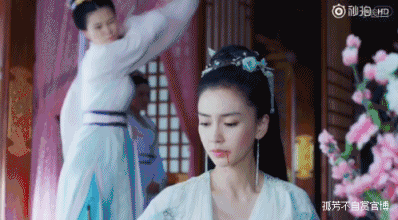 “被高估”的5位女演员，赚钱赚到手软，有人却拿不出像样的作品