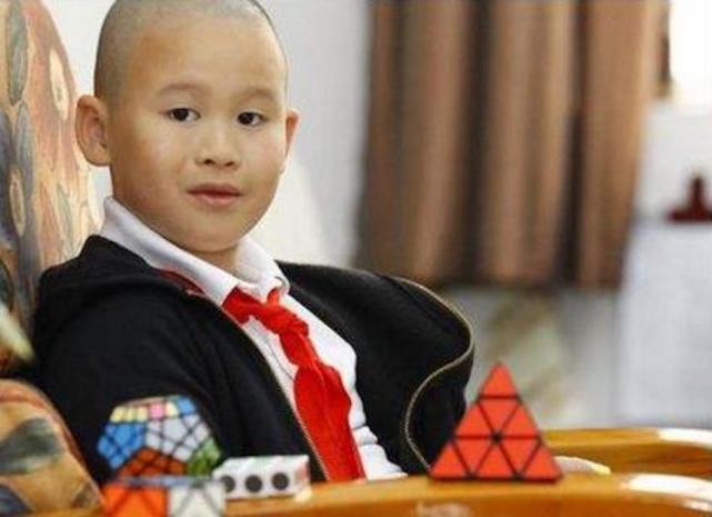 8岁智商高达146！“天才儿童”从小就有以下特征，你家娃满足几个