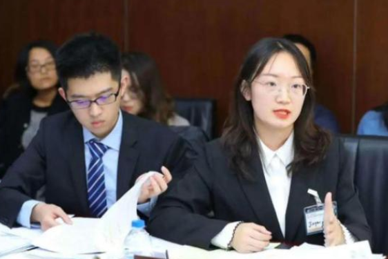 985高校的金字塔名单出炉，被分成六个等级，你的学校在第几梯队