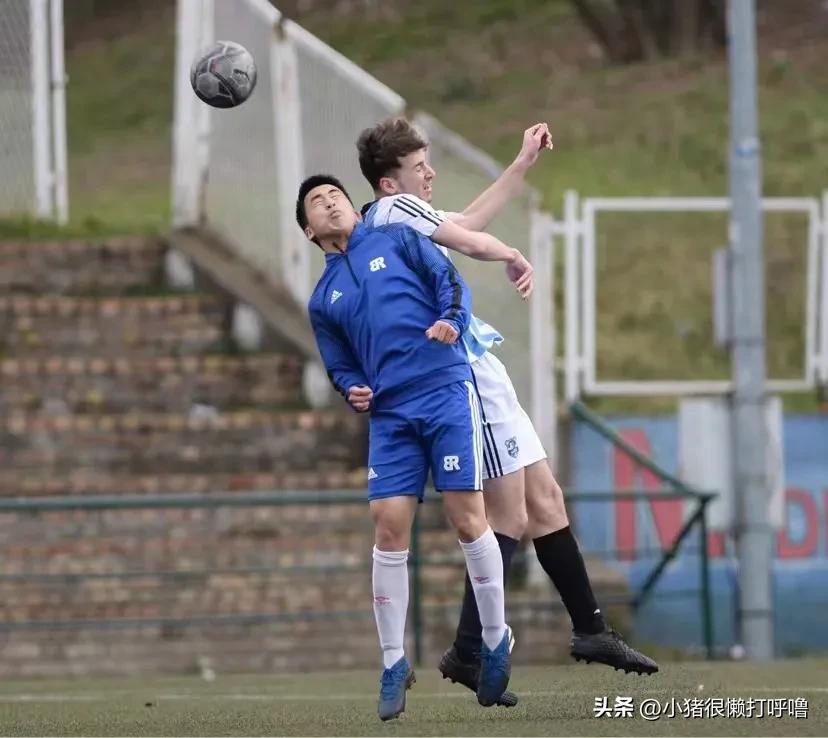 只身独闯塞尔维亚，18岁中国少年蹒跚地追逐着自己的足球梦想