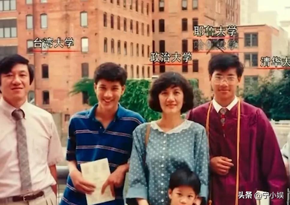 国外制作人道出李靓蕾“真面目”，才明白王力宏这次为何如此慌乱