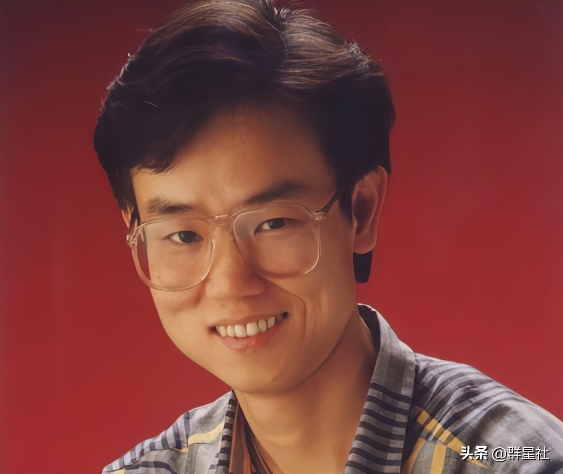 错失周星驰，辞退王家卫，花1亿签约甄子丹，他真是人傻钱多吗？