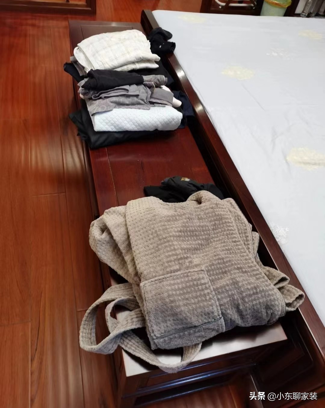 家庭中这8样家具没必要买，都是不值得的投入，占地方还不实用
