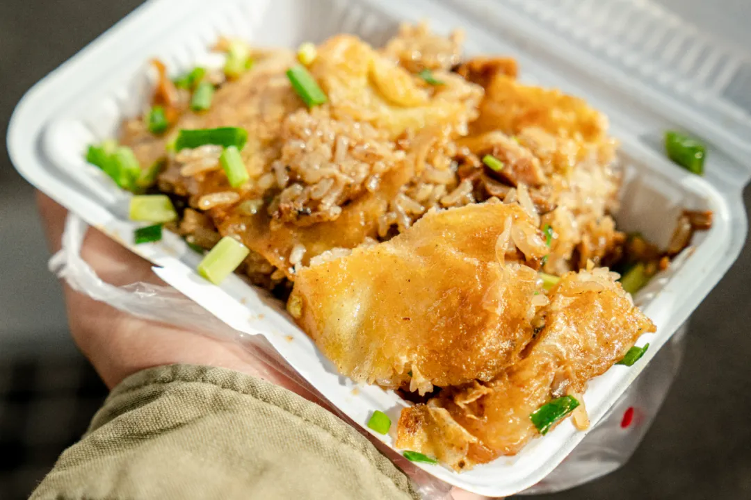 论排队，我只服武汉这几家藏在路边的美食店