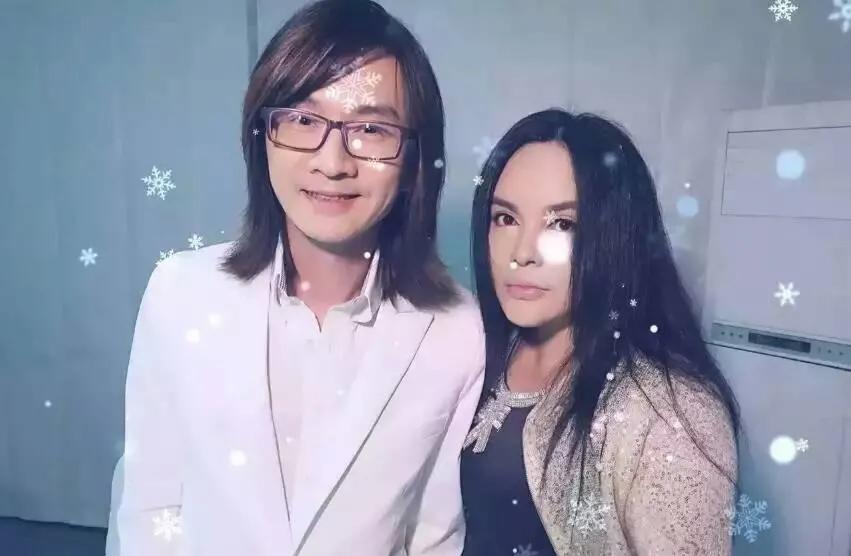台湾歌手千百惠晒内地身份证，早已定居内地，称祖国大陆才是母亲