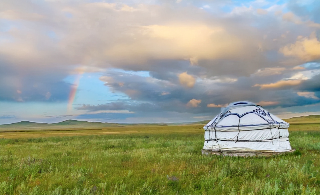 周总理对侄女说：能不能找个蒙古小伙啊？结果周秉建扎根蒙古26年