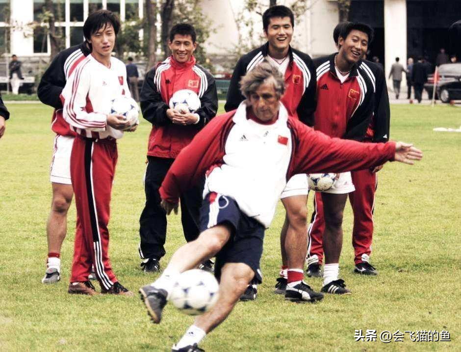 中國隊進2002年世界杯視頻（2002世界杯，中國隊之絕唱）