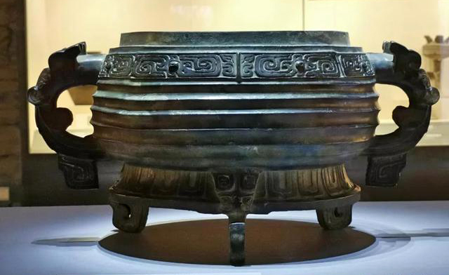 古本《竹书纪年》与遗物（铭文）纪年第一次合历出“在位年”