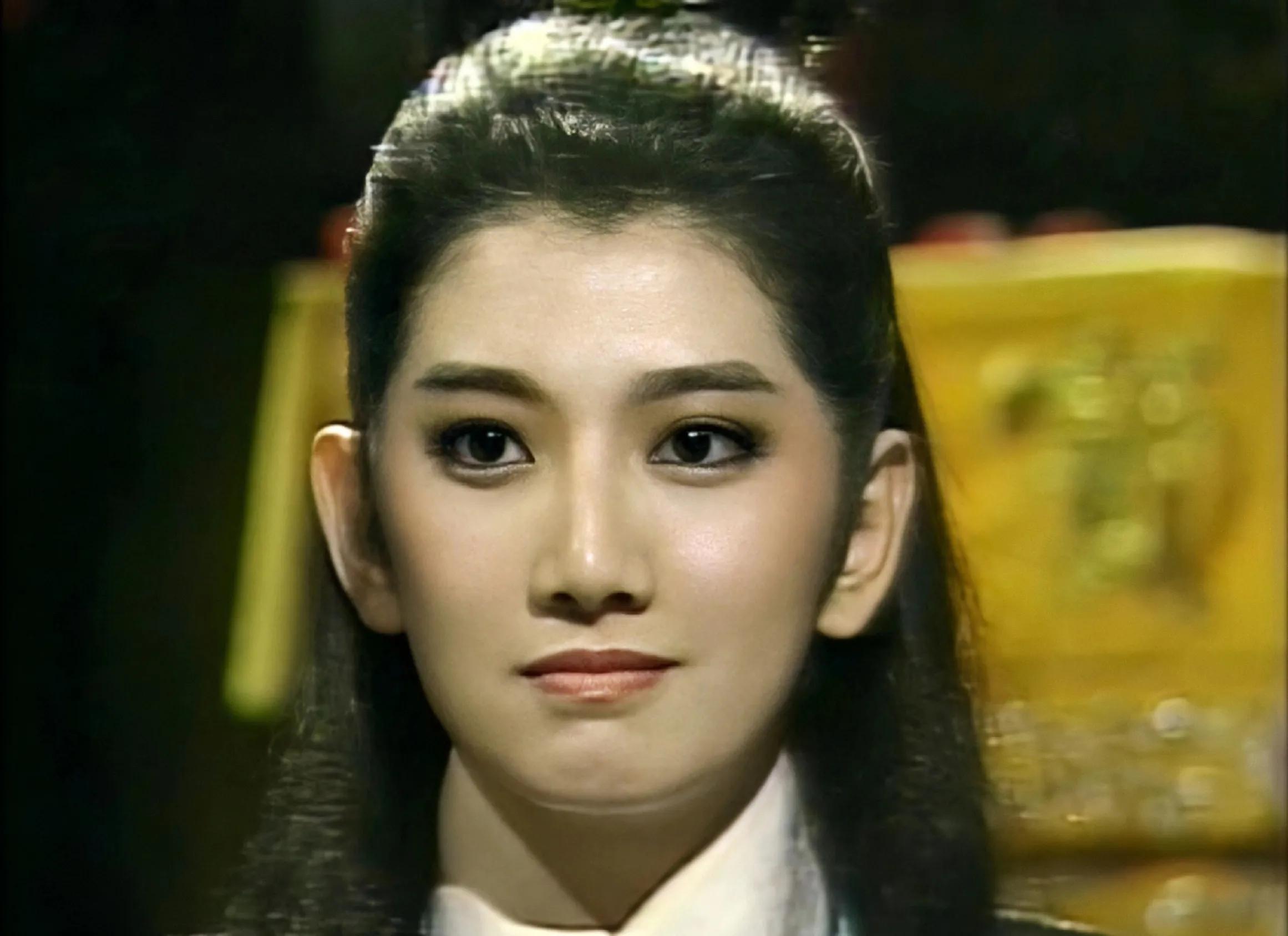 而刘玉璞在五岁的时候,就被自己的父亲,做过一些不可描述的事情.