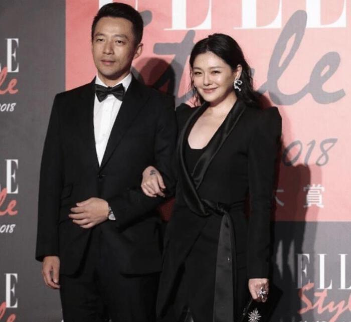 太抓马！大S新婚正甜蜜，前婆婆张兰却希望她跟汪小菲复合回北京