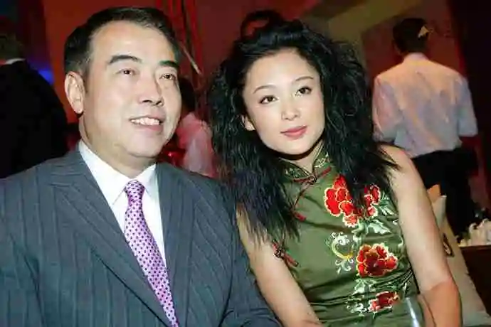 娱乐圈6对老夫少妻现状:方媛无经济实权,张纪中杜星霖依旧恩爱