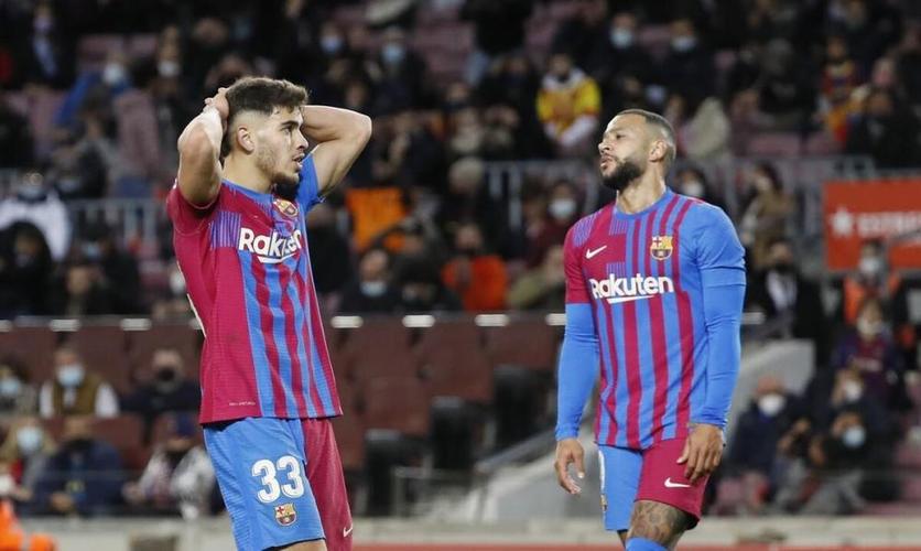 西甲去哪里看直播（2月2日法甲、西甲官方免费直播：蒙彼利埃vs巴黎圣日尔等足球赛事）