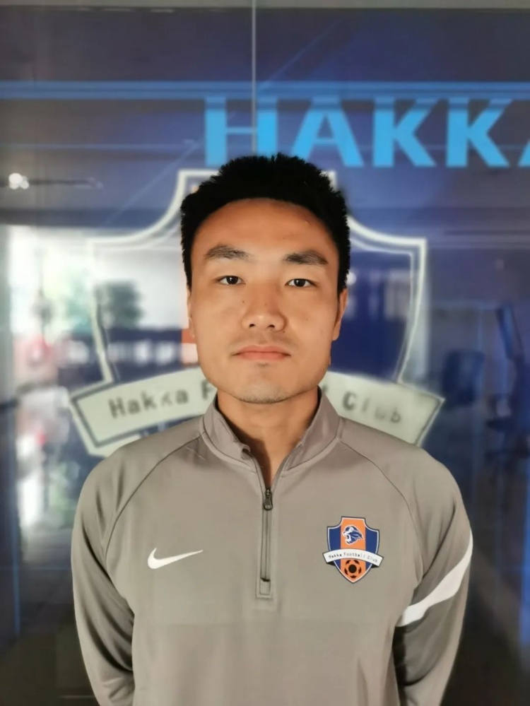 梅州客家足球队大名单（梅州客家官宣5将加盟：李帅、廖均健、杨超声、陈哲超、王伟来投）