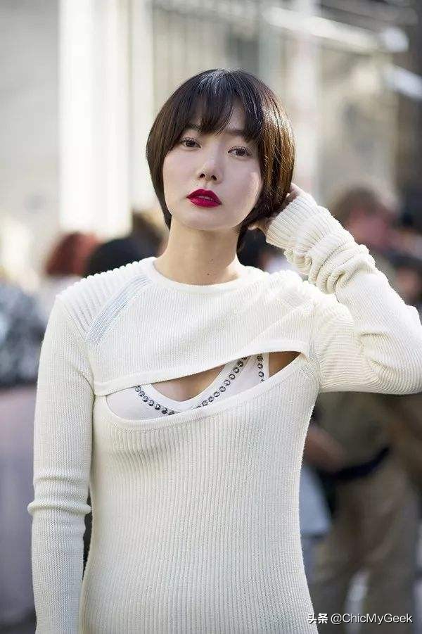 她是韩国最具实力女演员，不声不响杀入戛纳闯进好莱坞