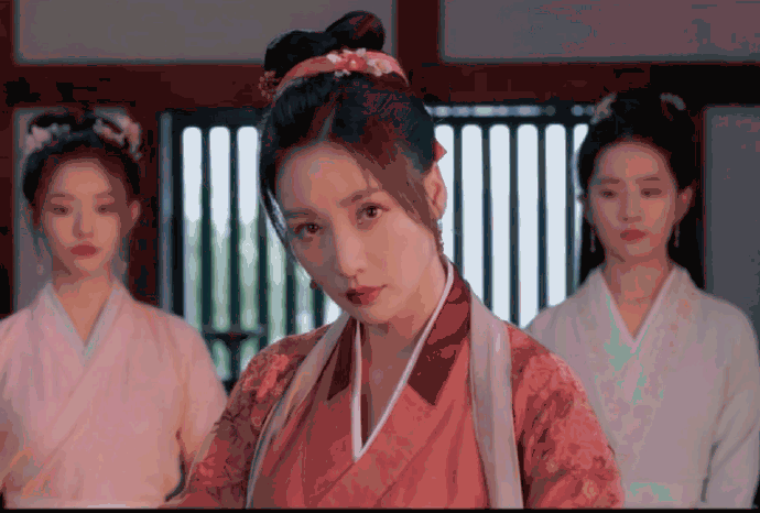 人虫儿电视剧(娱乐圈的“半老徐娘”，到中年事业再翻红，真是身材迎来的事业？)