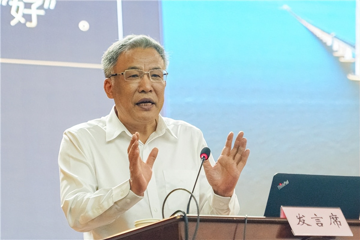 短短两个月，工程院院士、世界冠军、名企董事长，接连“空降”湖北这所大学！