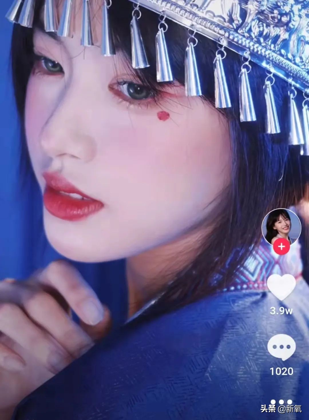 网红圈也出了个淡颜系美女！旧天台随便一拍她就火了？