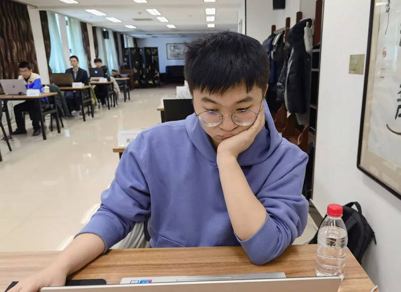 应氏杯决赛(3月围棋排名柯洁仅领先丁浩48分 三大00后位列TOP以后抗申靠他们)