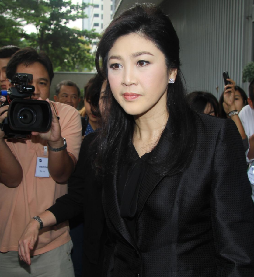 英拉年轻时有多漂亮?