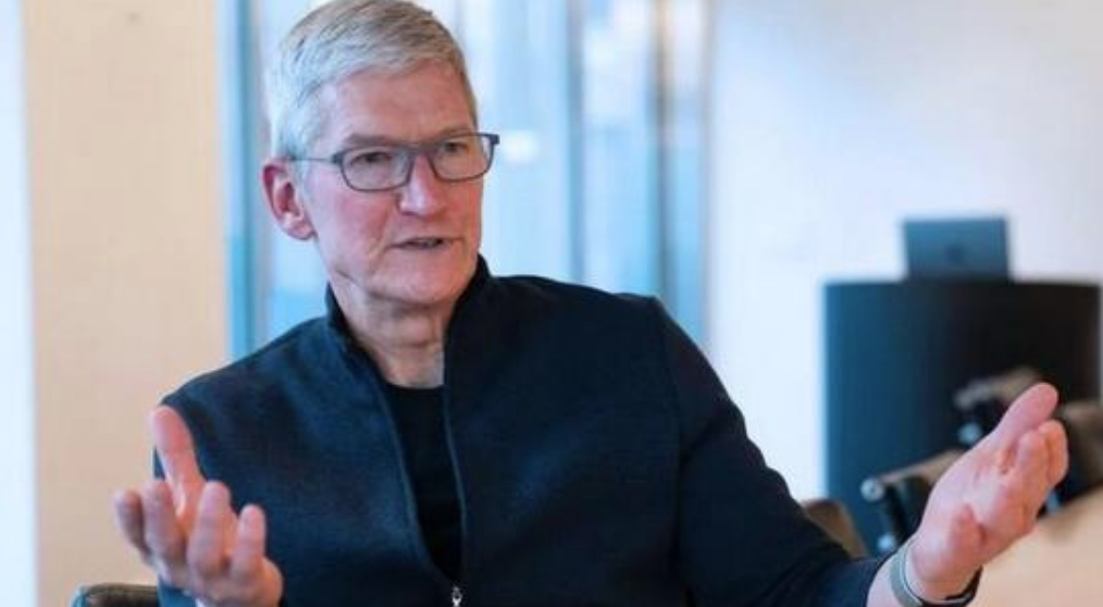 苹果还在原地踏步？网友：库克在挤牙膏，国产都开始弯道超车了