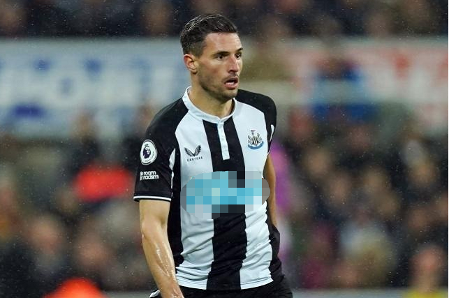 纽卡想和舍尔续约两年（纽卡高薪求购博格巴！名宿建议贝尔去纽卡！纽卡后卫遭挖角）