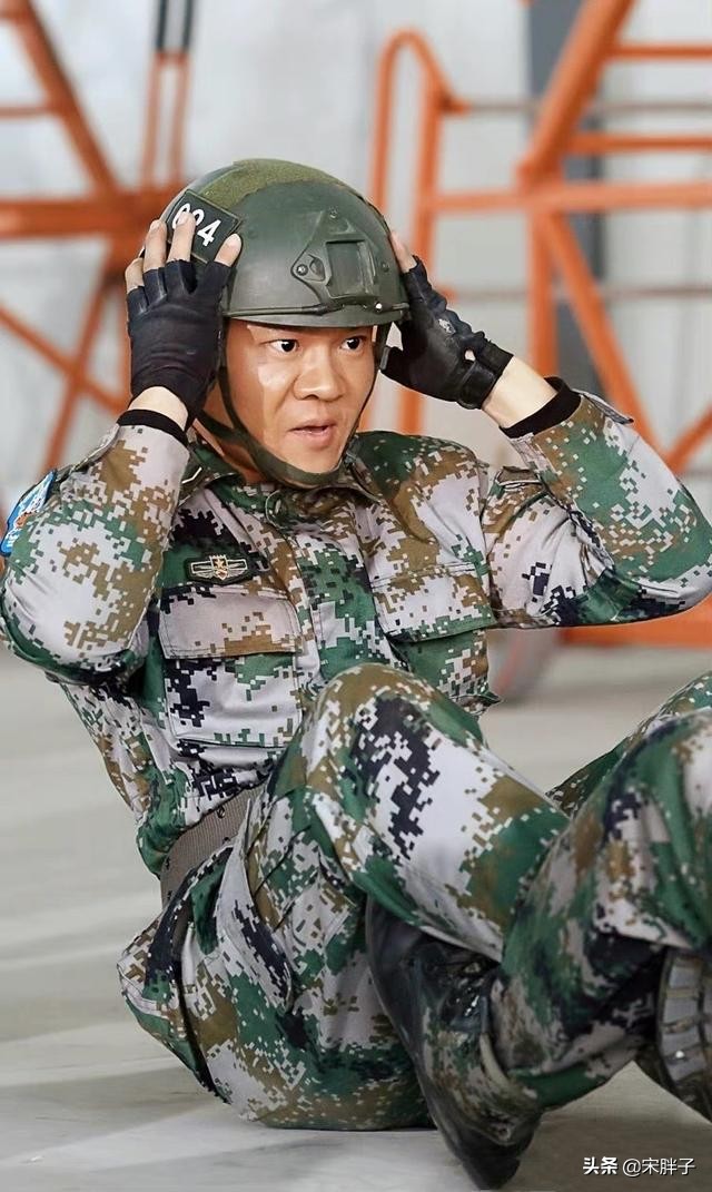 《特种兵之火凤凰》里的田果,从村姑蜕变成女神,如今戏约不断