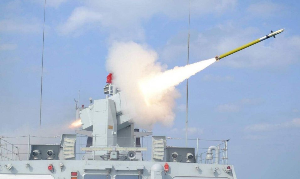 ����ʤ��Ѳ�󽢣�052D������������Ѳ�󽢾��ݣ��Աȷ�������