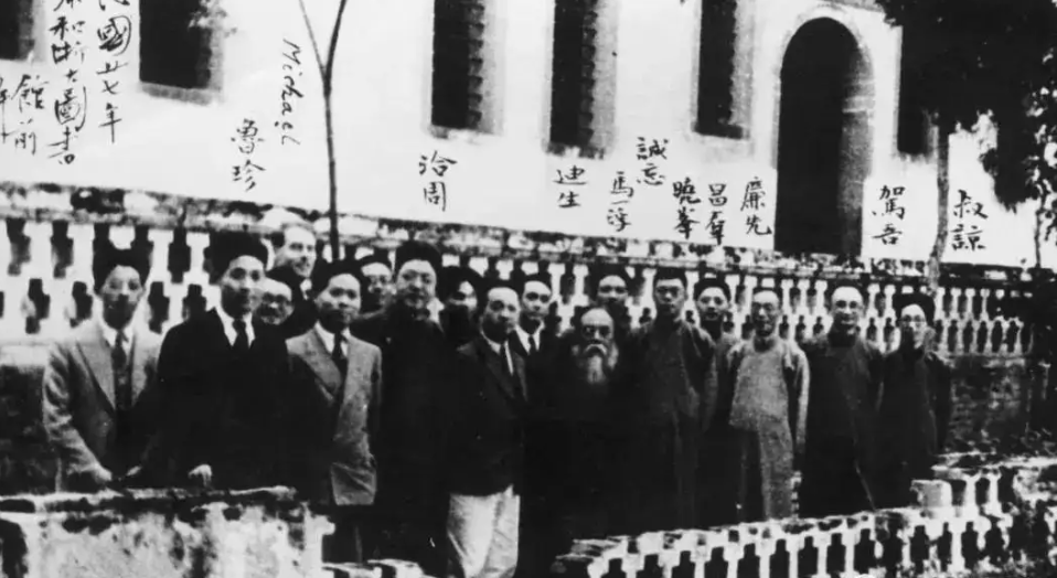 浙江大学曾经只是二流大学，如今是“东方剑桥”，竺可桢功不可没