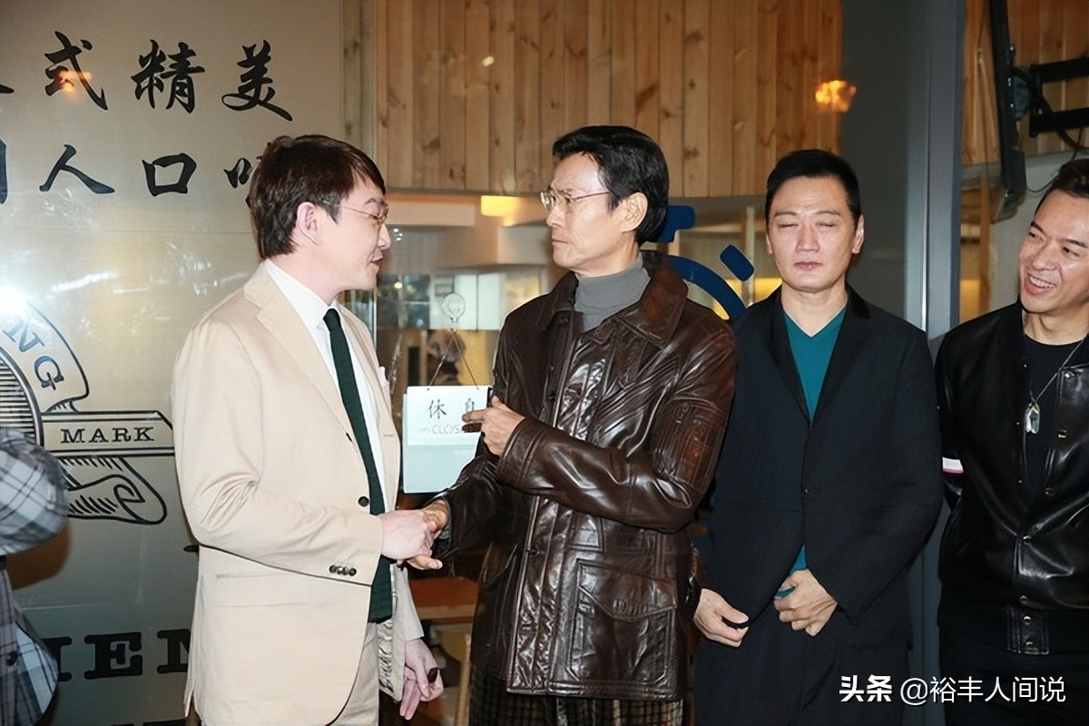 吴启华58岁哥哥自曝即将移民！至今未婚未育，弟弟已定居内地