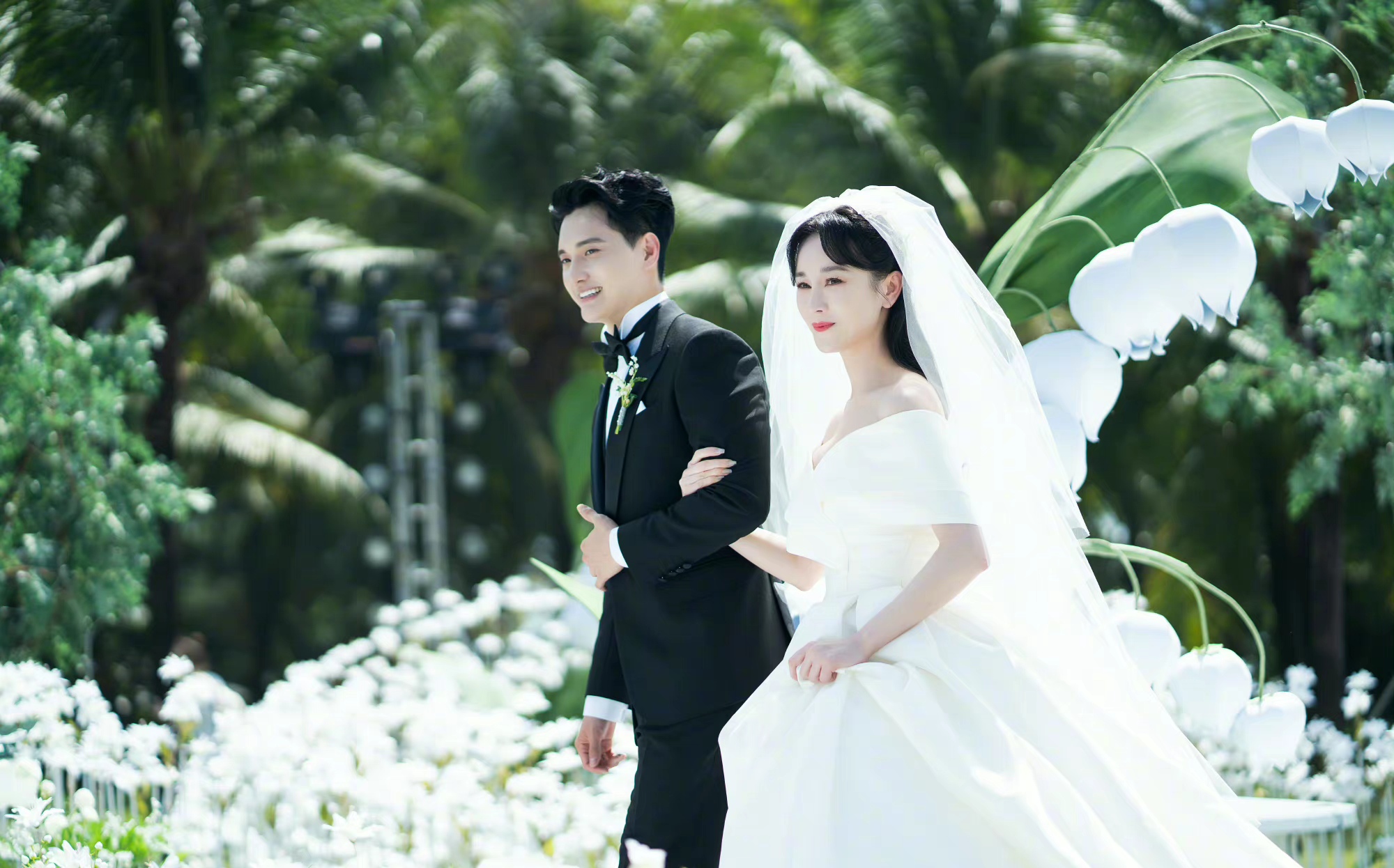 张睿和老婆结婚照片图片