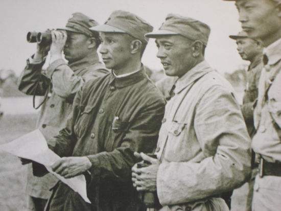 粟裕藏了一支“隐形部队”，大破蒋军45万，毛泽东：我都没想到