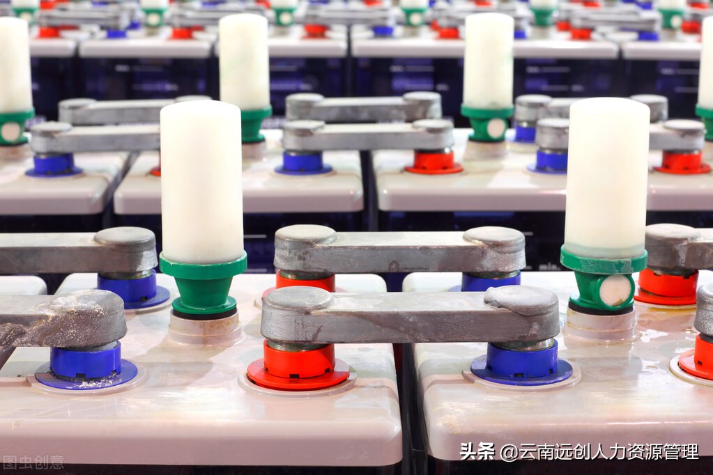 主动离职就要支付违约金？