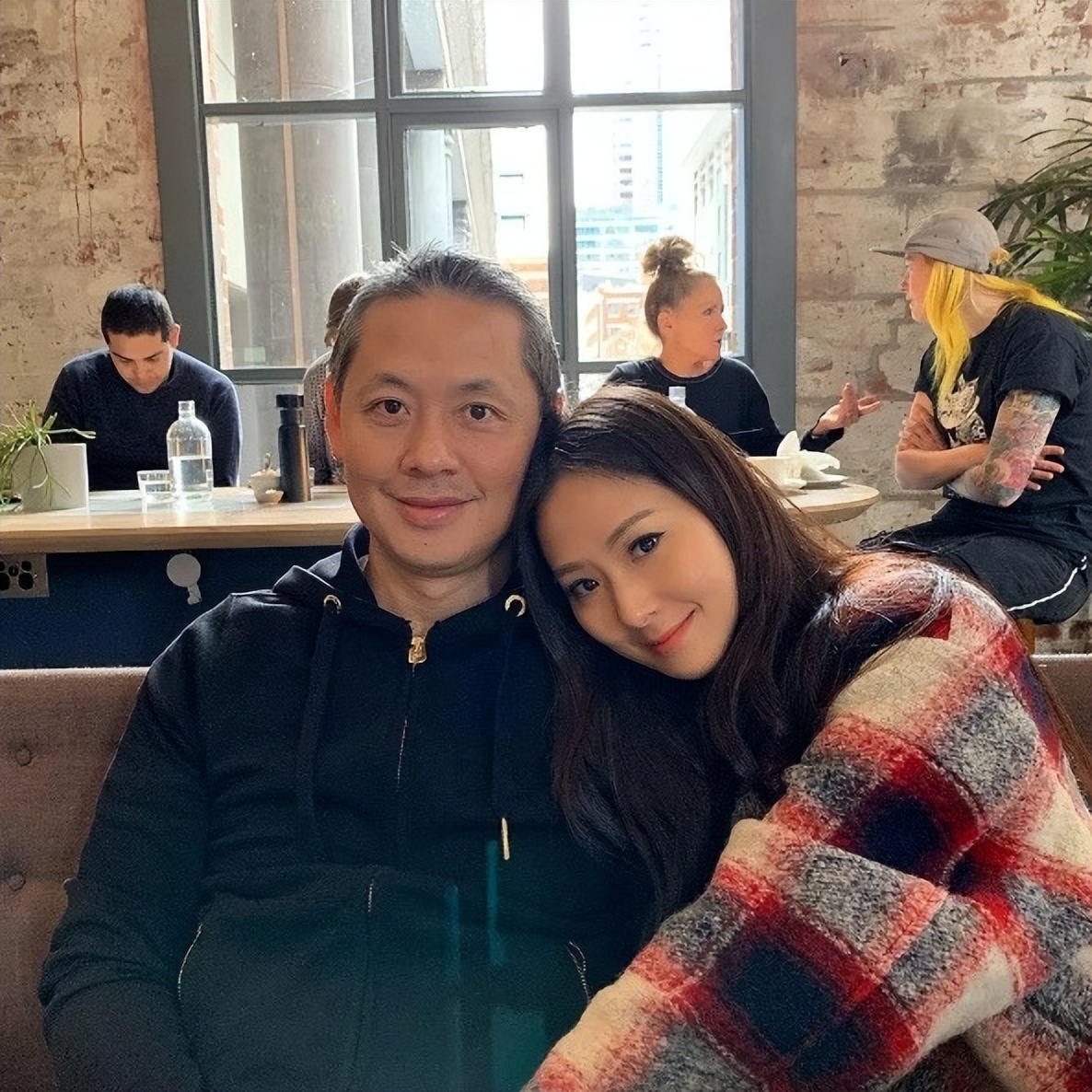 孙芸芸廖镇汉(孙芸芸廖镇汉爱情故事) - 升本吧