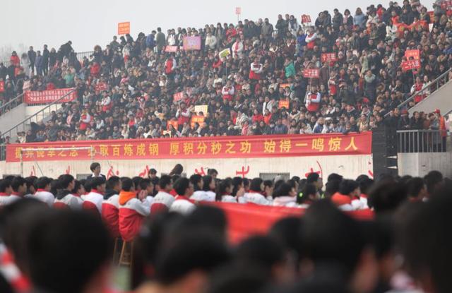 高考“百日冲刺”来临，学霸说出复习心得，教你如何脱颖而出