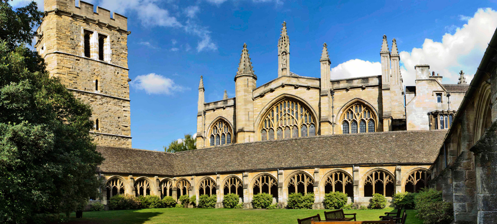 哈利波特上映20周年，留学党趁寒假去趟苏格兰的魔法学校吧