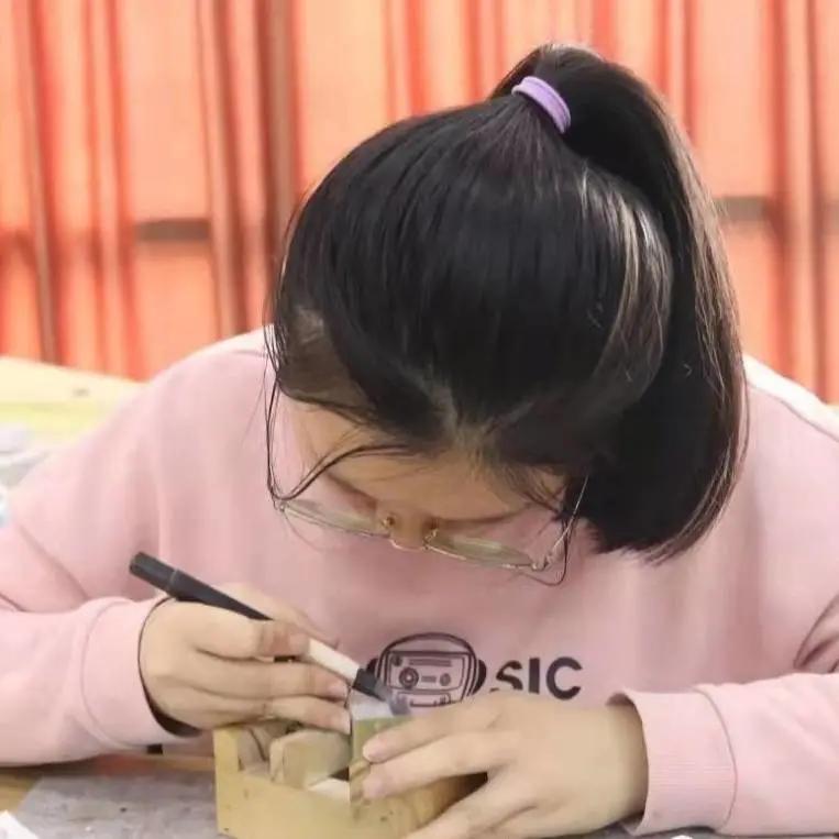 郑州大学书法学院2020级4班章草临摹结课展