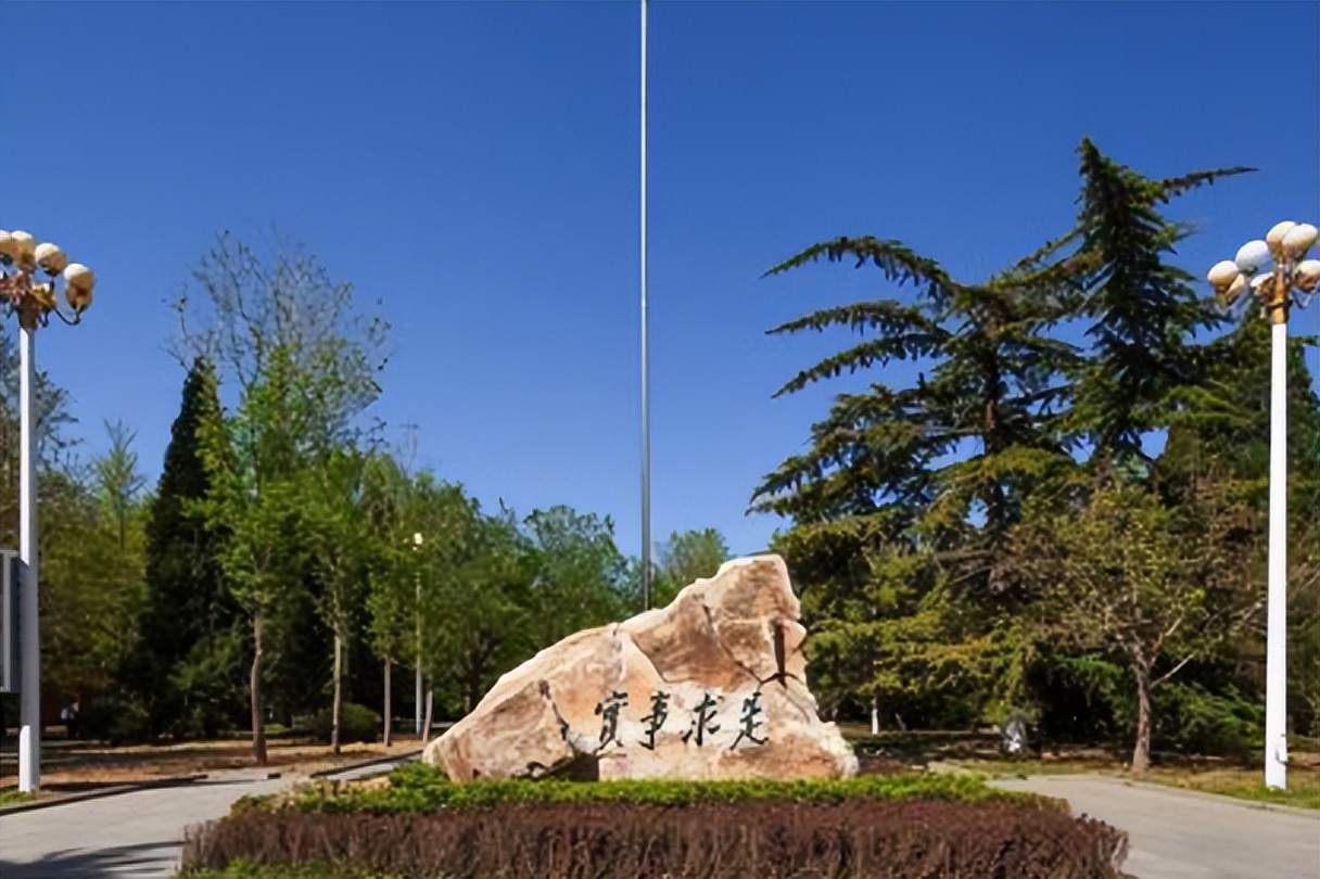 985大学档次排名更新，人大成黑马位列第二档，东北大学退步明显