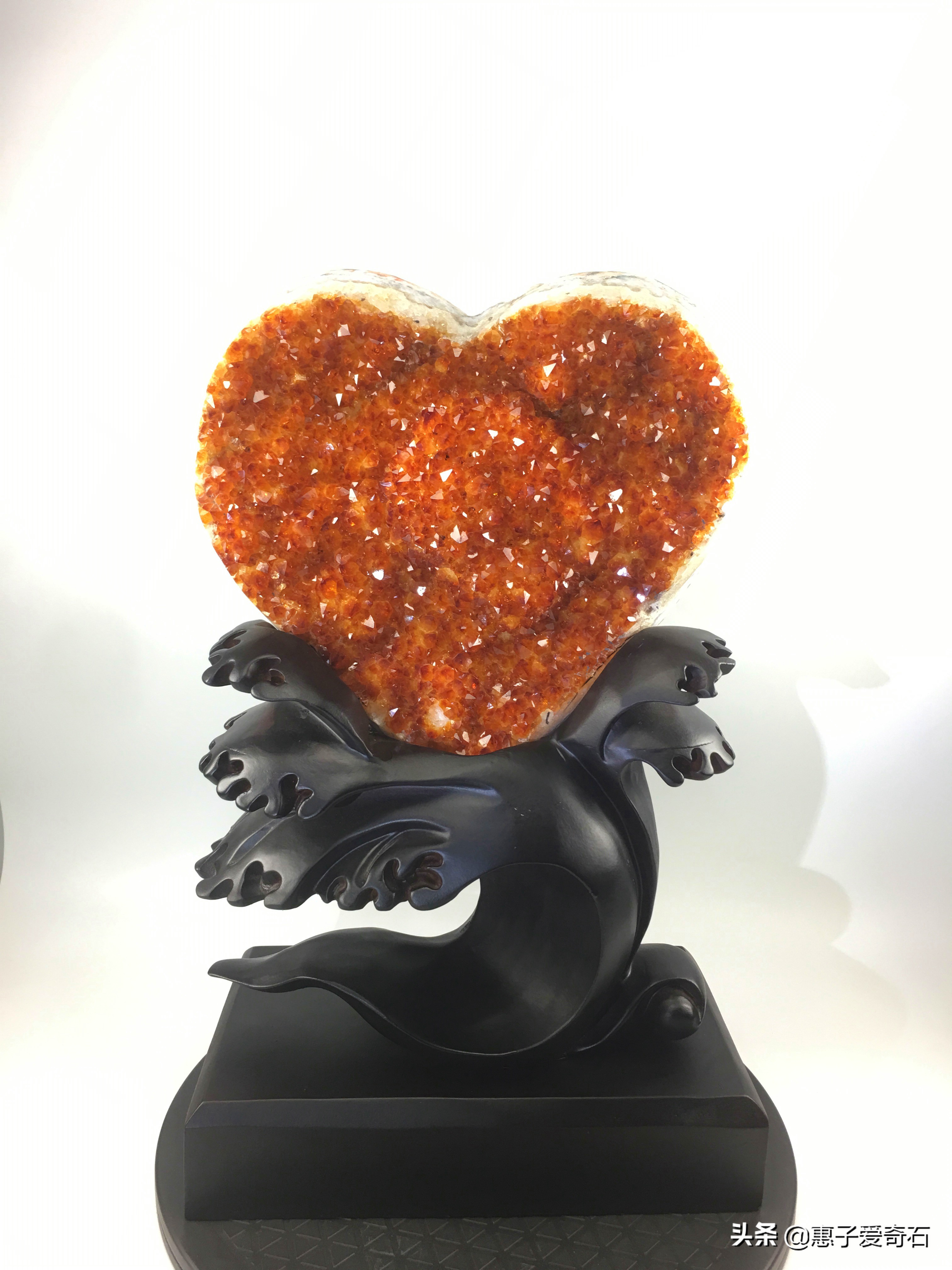 水晶图片一览(世界级的几种水晶,绚丽多彩且价值不菲)-最美岛