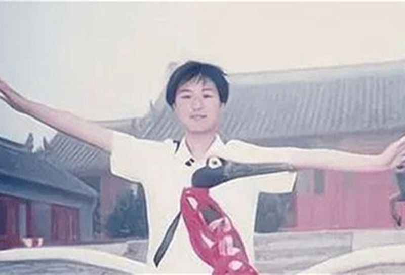 17年前女大学生失联至今，父母患癌求助媒体才知：女儿已改名换姓