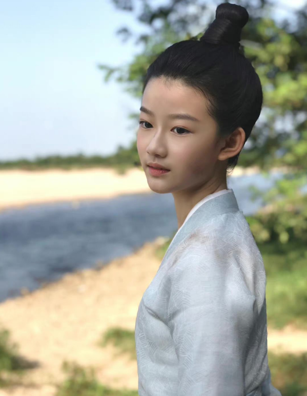 演完《周生如故》再演《沉香如屑》，差点没认出，圈子后继有人了