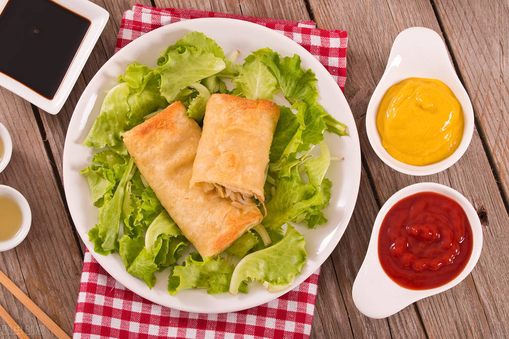 美食诗词鉴赏：美食入诗，不负人生不负胃